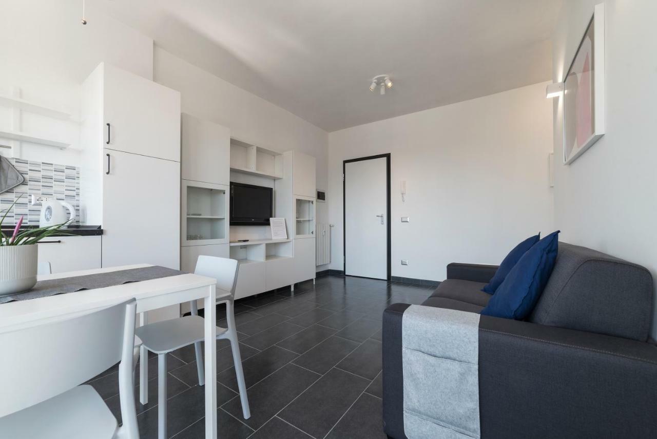 Nomentana White Apartments By Ghor Рим Экстерьер фото